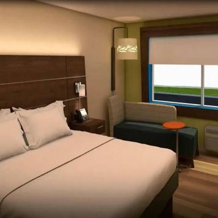 Holiday Inn Express & Suites Brentwood Kültér fotó